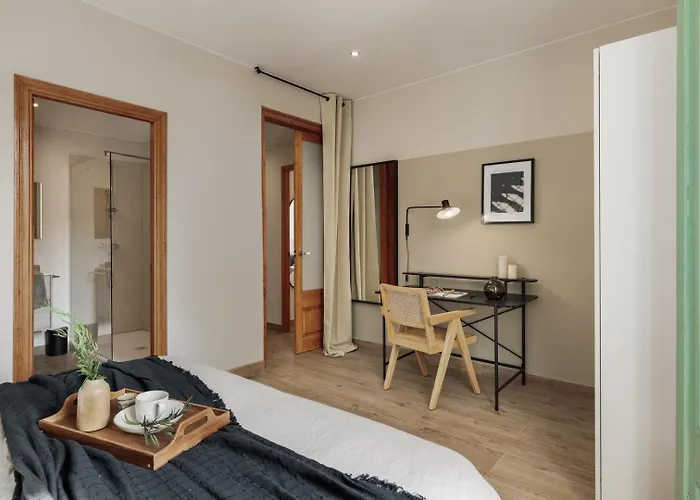 Apartamento Amatitlan - 3 Bedrooms And Balcony In Eixample