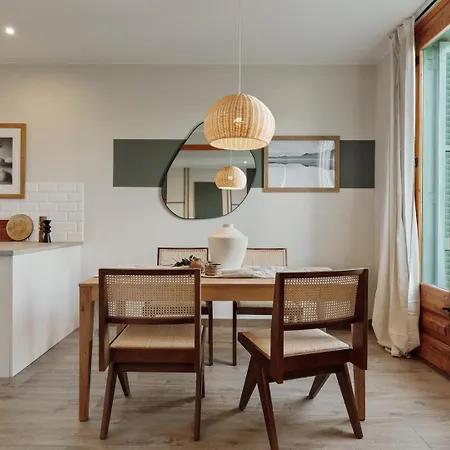 Amatitlan - 3 Bedrooms And Balcony In Eixample バルセロナ