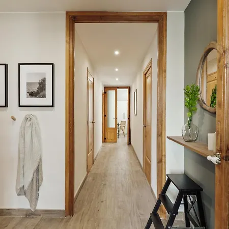 Amatitlan - 3 Bedrooms And Balcony In Eixample *